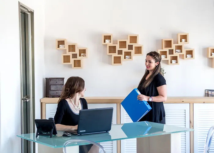 Caldera Romantica Hotel Akrotiri (Santorini)