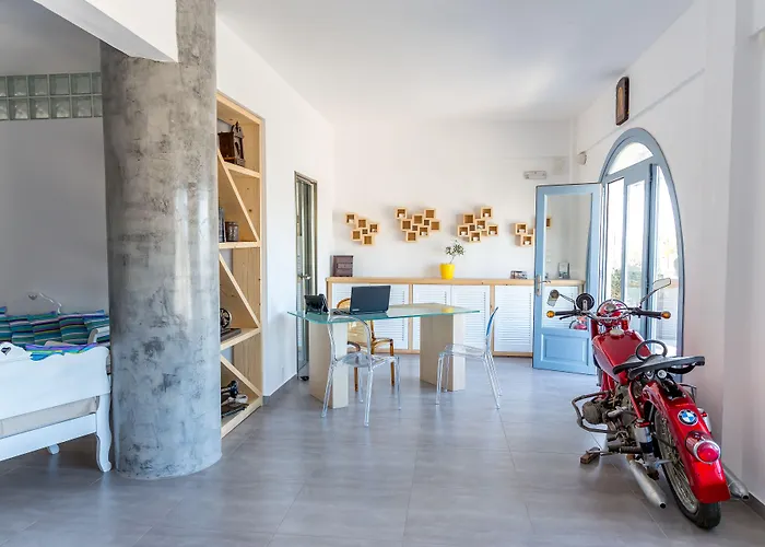 Caldera Romantica 3* Akrotiri (Santorini)