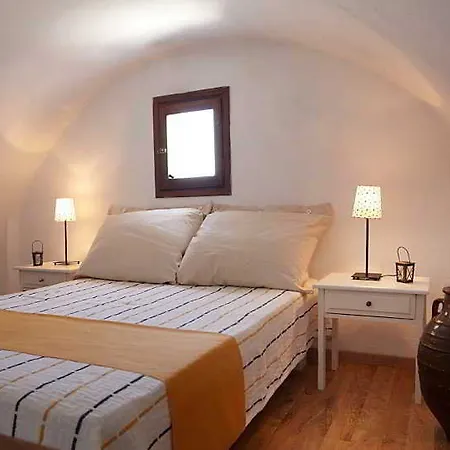 Отель Caldera Romantica Акротири