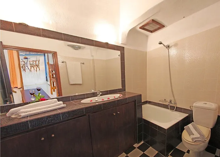 Hotel Caldera Romantica Akrotírion